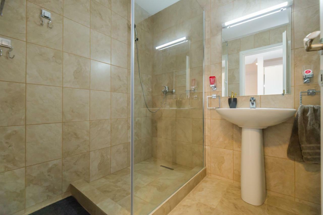 Harmony Apartment Синая Екстериор снимка